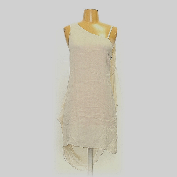 Alice + Olivia Dresses & Skirts - ❤️Alice And Olivia Silk Cocktail Dress Size SP